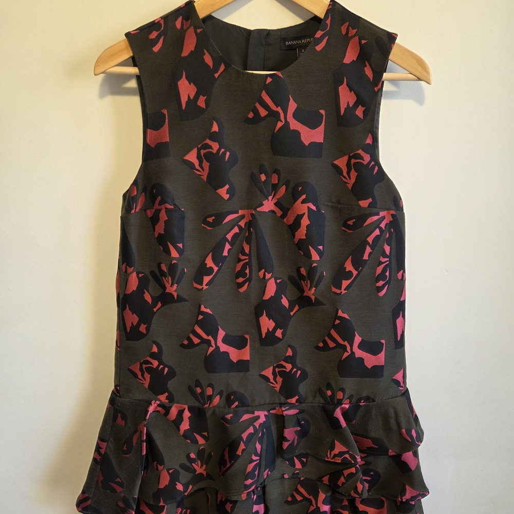 Banana Republic Midi Dress with Pink Abstract Print